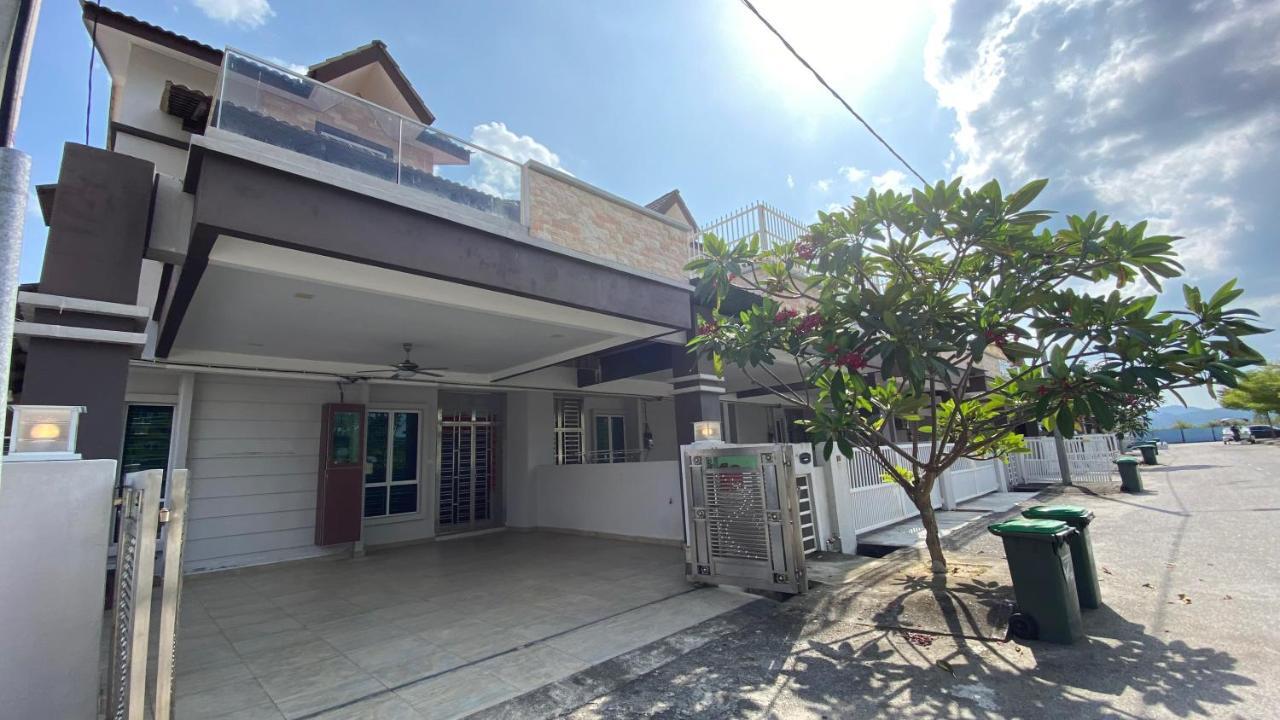 Simfoni Families Suite Kuah Ngoại thất bức ảnh