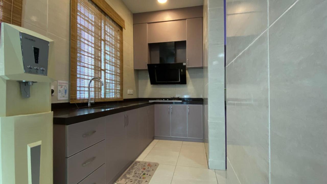Simfoni Families Suite Kuah Ngoại thất bức ảnh